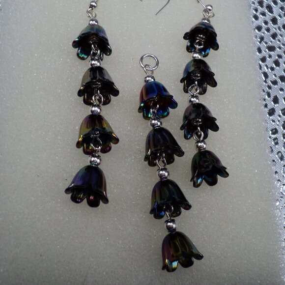 Iridescent Lilly of the Valley earrings and pendant set POS159 - Picture 2 of 11